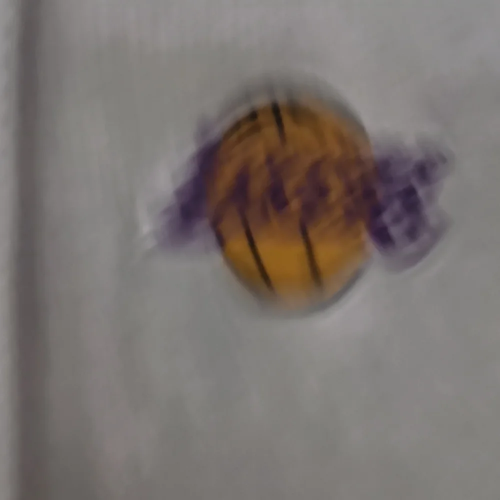 Antigua Los Angeles Lakers Gray Hoodie - Picture 3 of 7